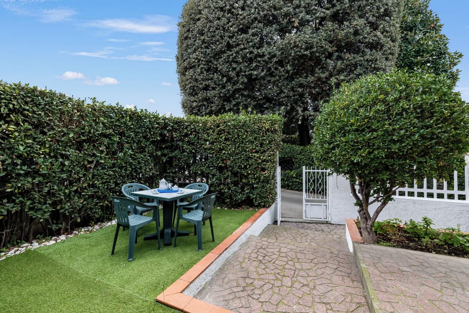 Family House, Multiple Bedrooms, 2 Bathrooms (Casa al Ponte dei Marmi  - few KM to) | Outdoor dining