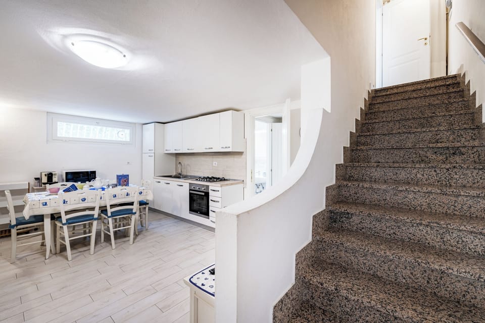 Family House, Multiple Bedrooms, 2 Bathrooms (Casa al Ponte dei Marmi  - few KM to) | Private kitchen | Fridge, microwave, oven, stovetop