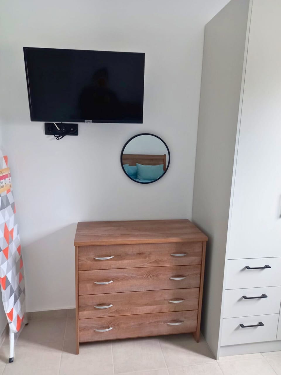 Comfort Apartment, Mountain View | 1 bedroom, in-room safe, soundproofing, iron/ironing board