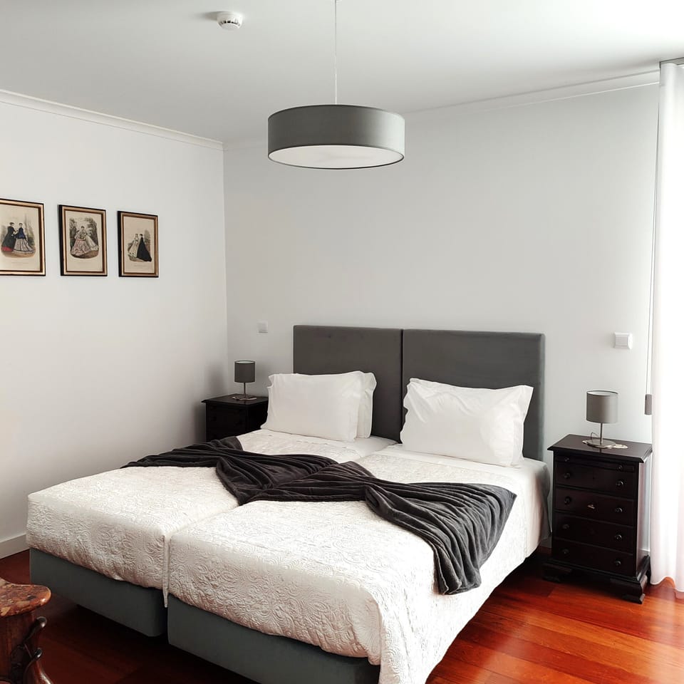 Classic Double or Twin Room, Sea View | Individually decorated, individually furnished, blackout drapes