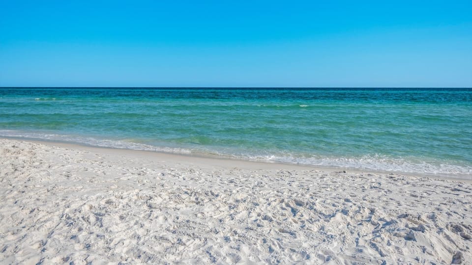 Starboard Village 225- Sandpiper Cottage Apartment in Pensacola Beach