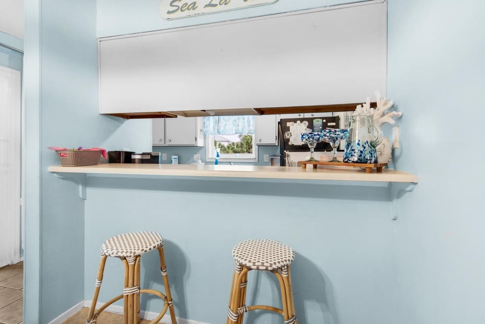 Condo, Multiple Beds (Boardwalk B2) | Dining
