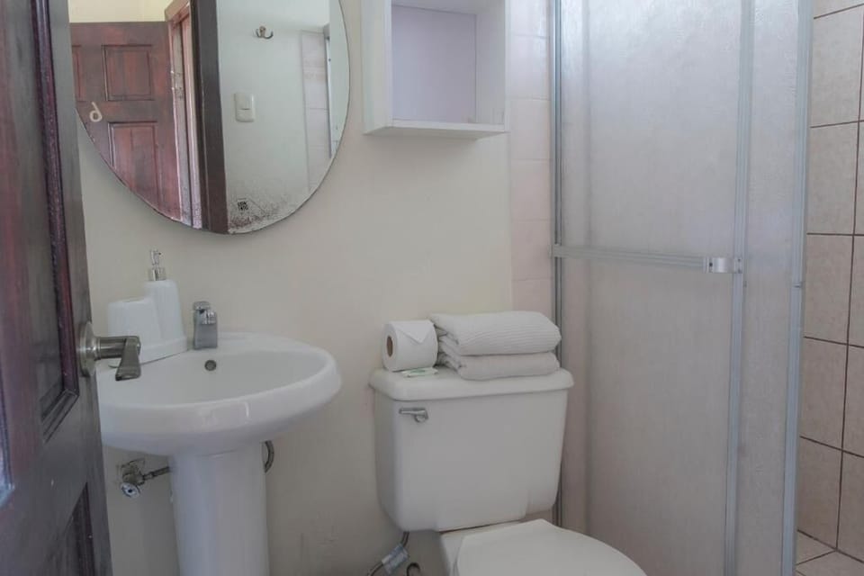Casa Hotel Sura Bed and Breakfast in San Jose