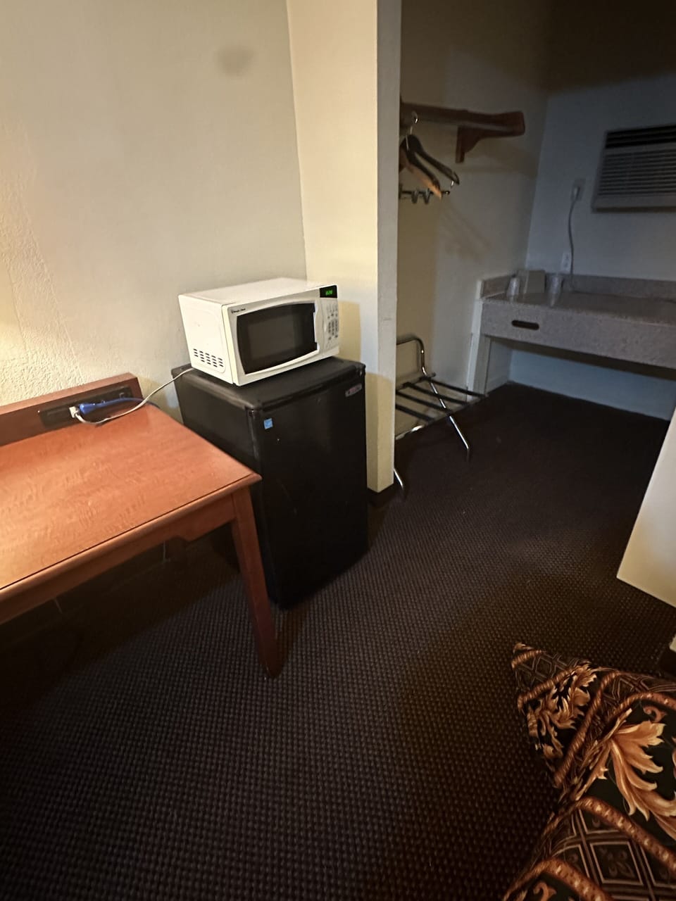 Basic Room | Free WiFi