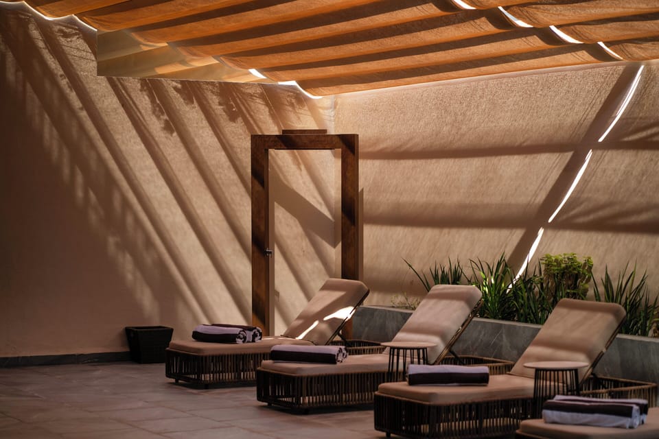 15 indoor pools, pool umbrellas, sun loungers