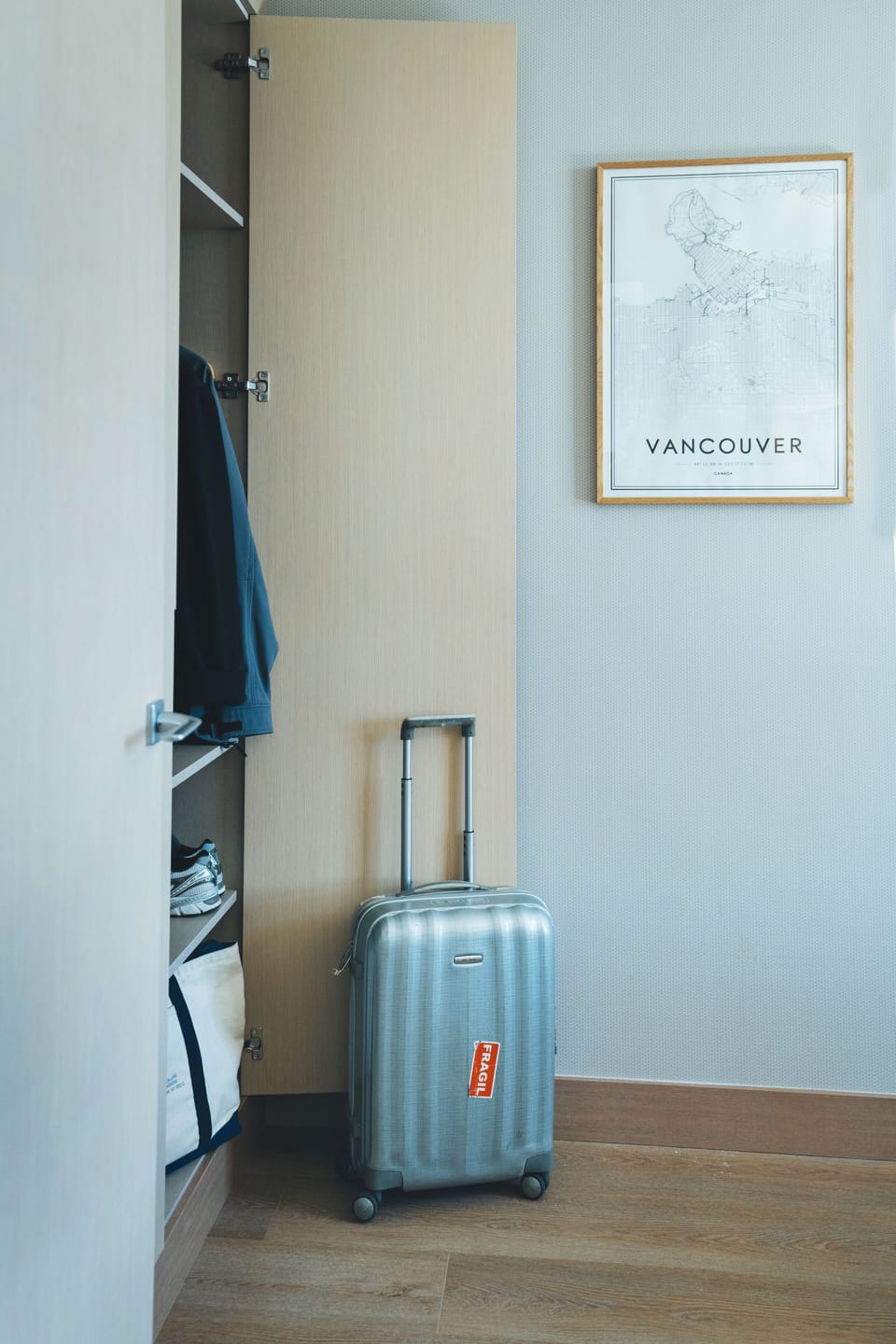 Executive Apartment | Blackout drapes, soundproofing, iron/ironing board, free WiFi