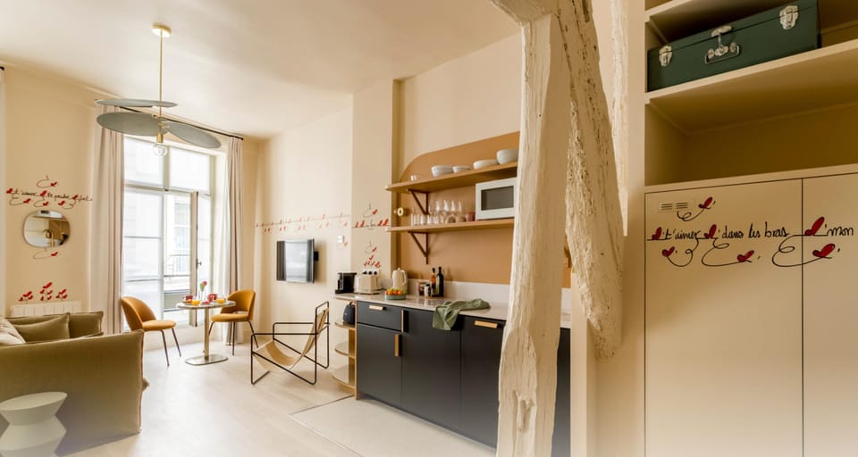 Studio 01 | Blackout drapes, iron/ironing board, free WiFi, bed sheets