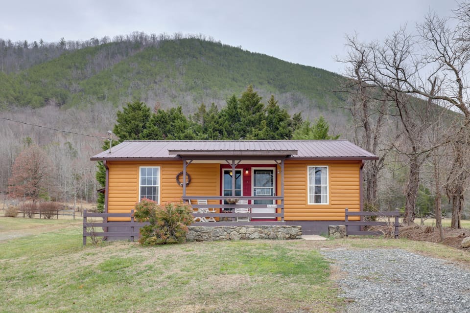 House (3 Bedrooms) | Front of property