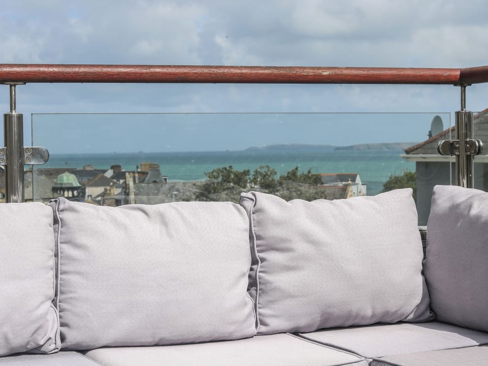 Cottage | Property grounds
