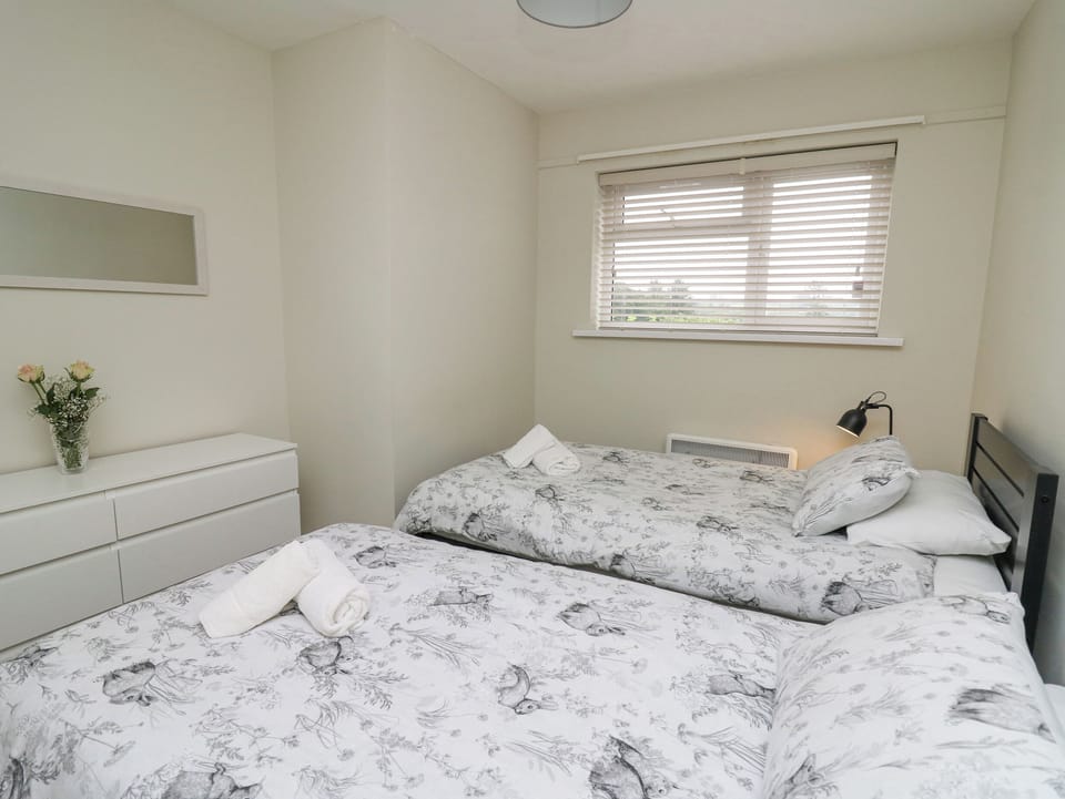 2 bedrooms, individually decorated, individually furnished, free WiFi