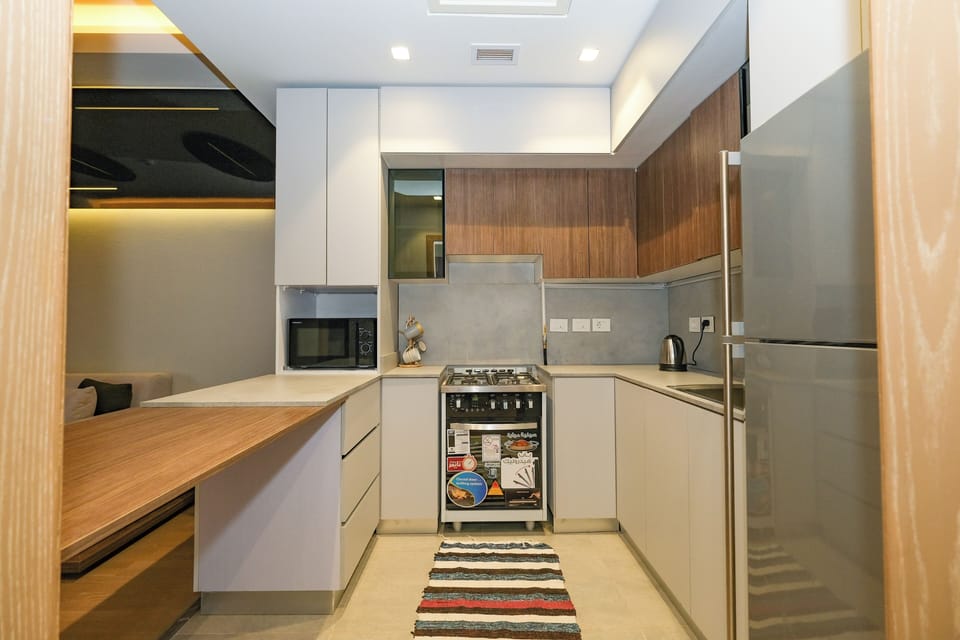 Design Apartment | Private kitchen | Fridge, oven, stovetop, dishwasher