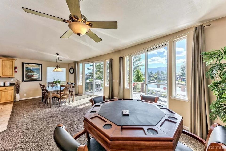 House, 5 Bedrooms | Dining