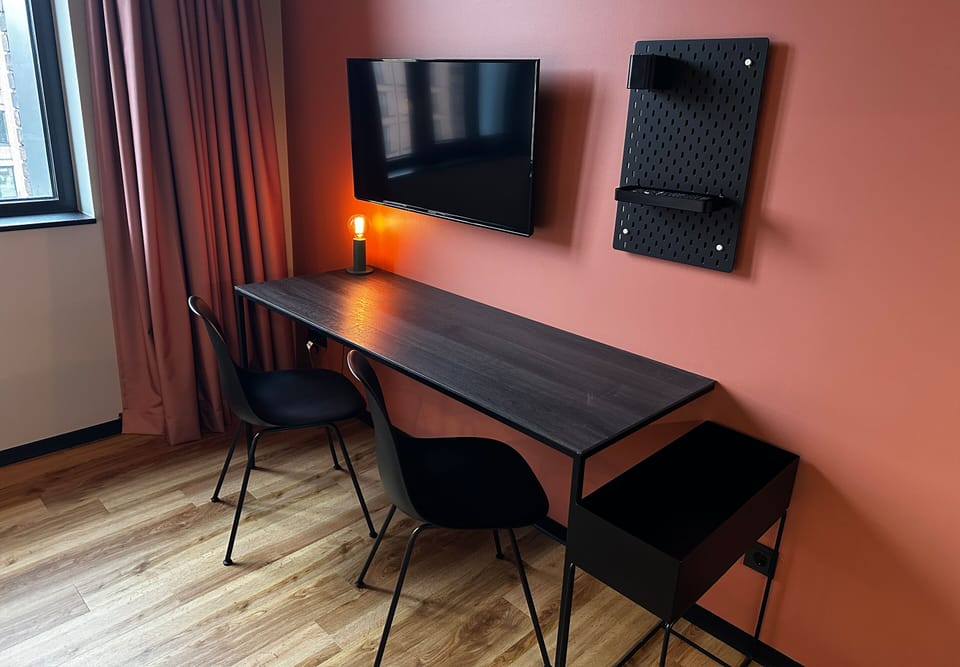 In-room safe, desk, laptop workspace, soundproofing