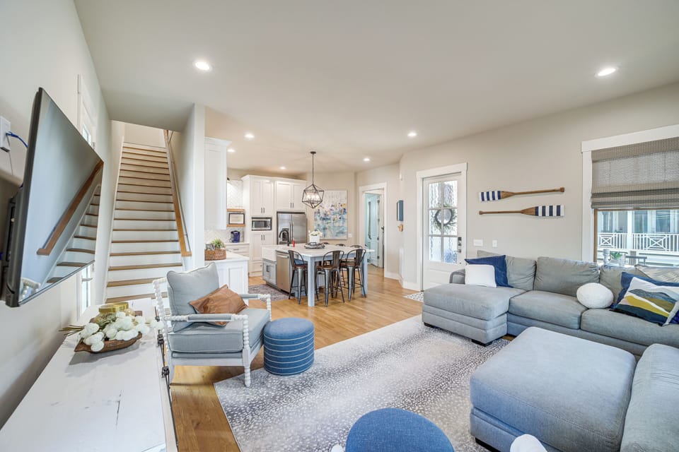 House (3 Bedrooms) | Interior