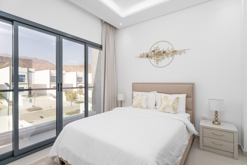 Family Villa | 5 bedrooms, Egyptian cotton sheets, premium bedding, memory foam beds