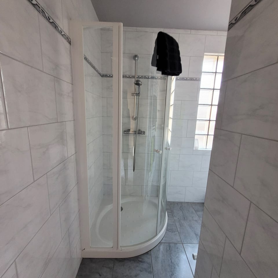 Quadruple Room, Non Smoking, Hill View | Bathroom | Shower, free toiletries, towels, soap