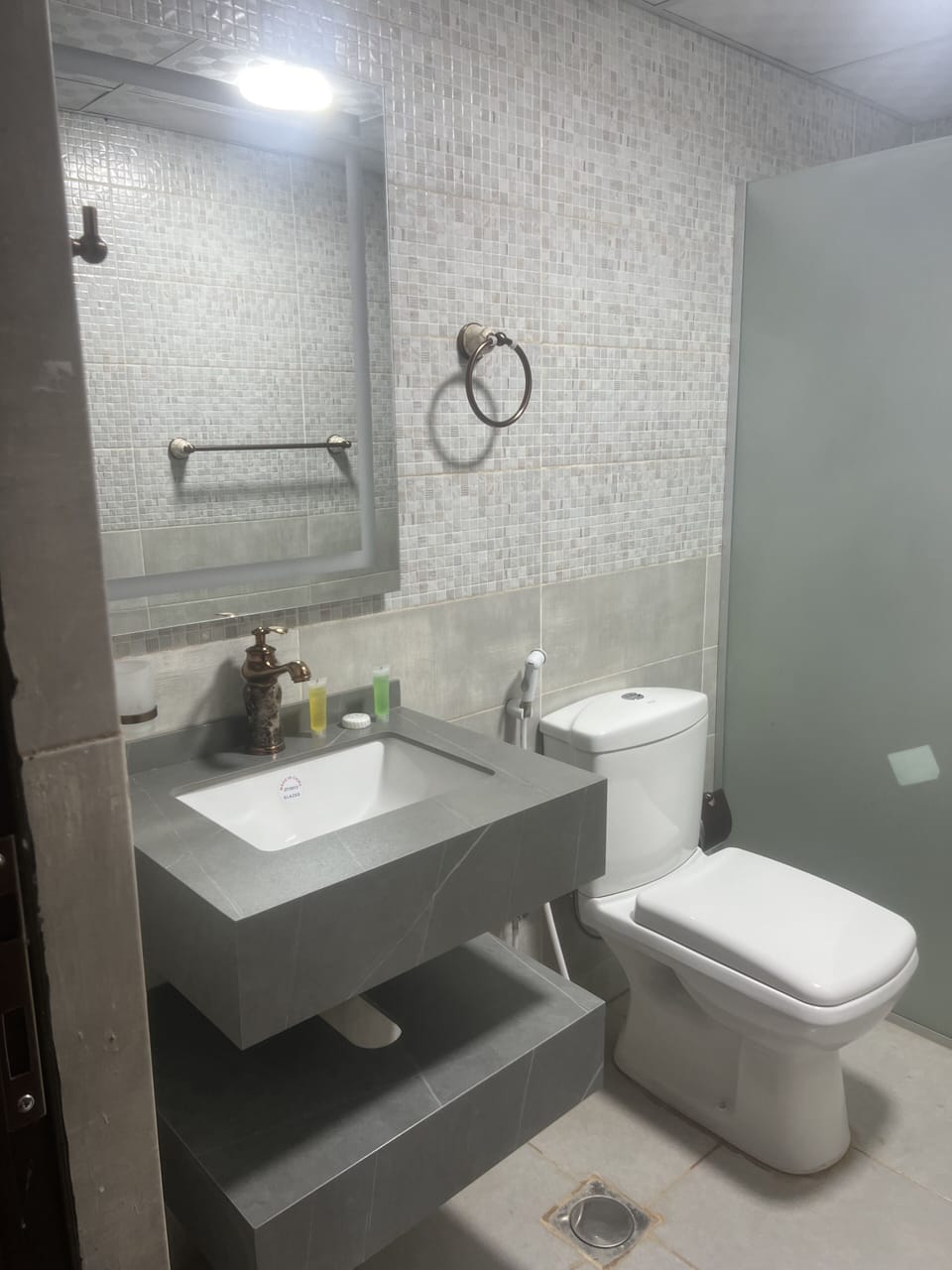 Triple Room | In-room safe, free WiFi