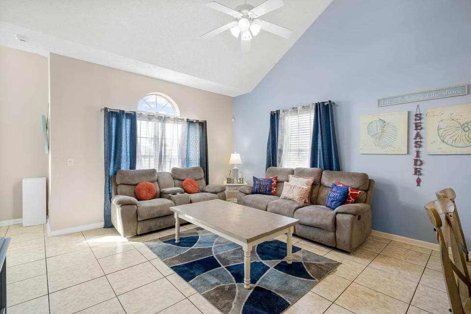Townhome, Multiple Beds (126 Seagrass Way ) | Living area
