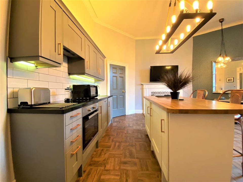House | 1 bedroom, soundproofing
