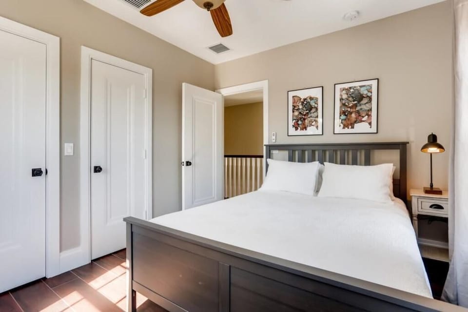 House, Multiple Beds (Buttercup  3bd 3ba  Sleep 7 on Quiet ) | 3 bedrooms, free WiFi