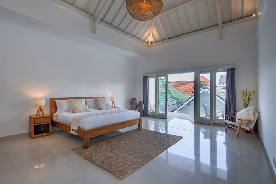 Family Villa | 10 bedrooms, Egyptian cotton sheets, premium bedding, in-room safe