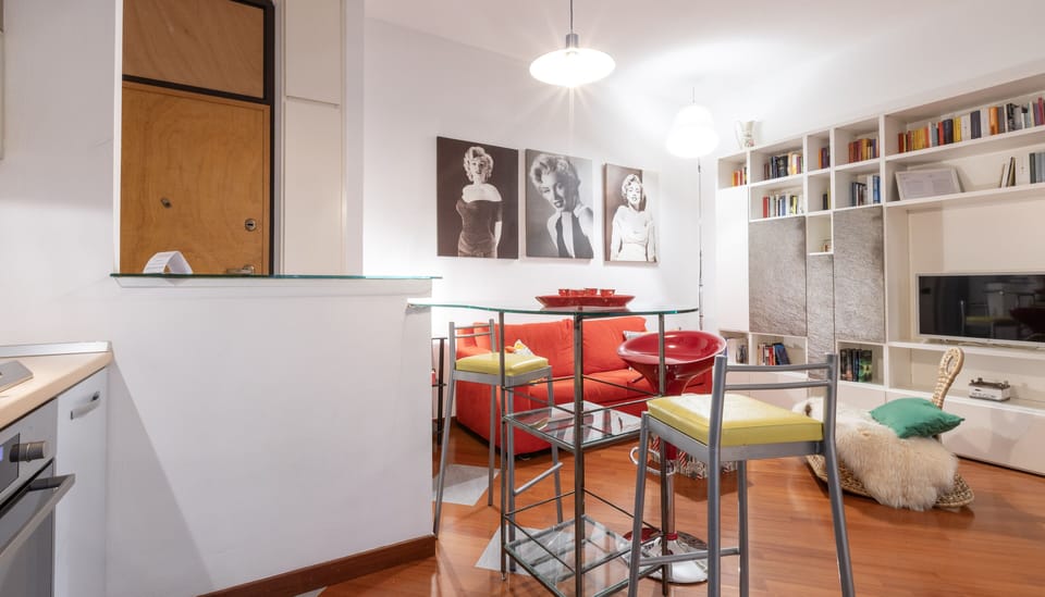 Apartment (1 Bedroom) | Interior