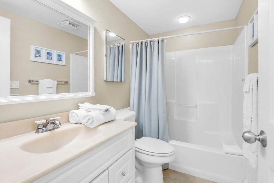 South Harbour 12E Apartment in Pensacola Beach