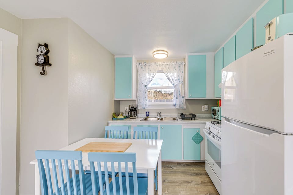 Cottage (2 Bedrooms) | Interior