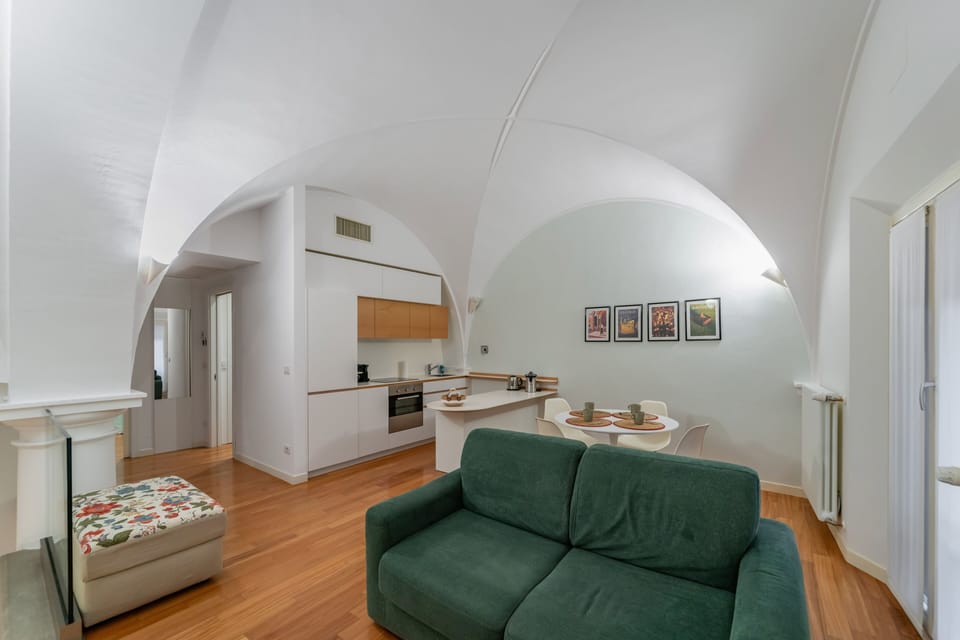 Classic Apartment | Living area | Flat-screen TV
