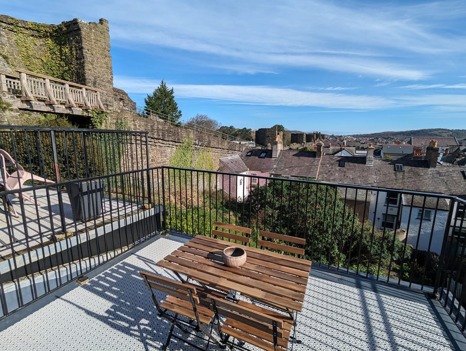 Cottage | Property grounds