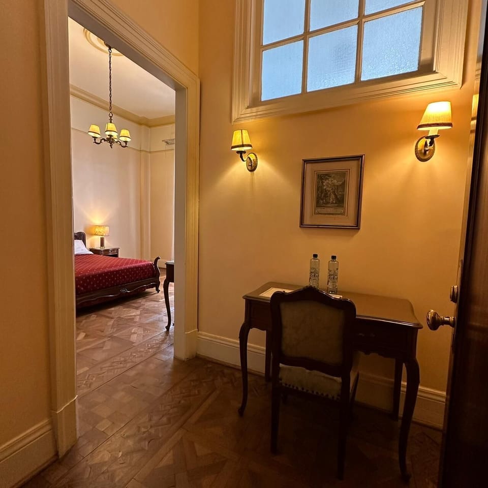 Classic Room | WiFi (free), individually decorated, individually furnished