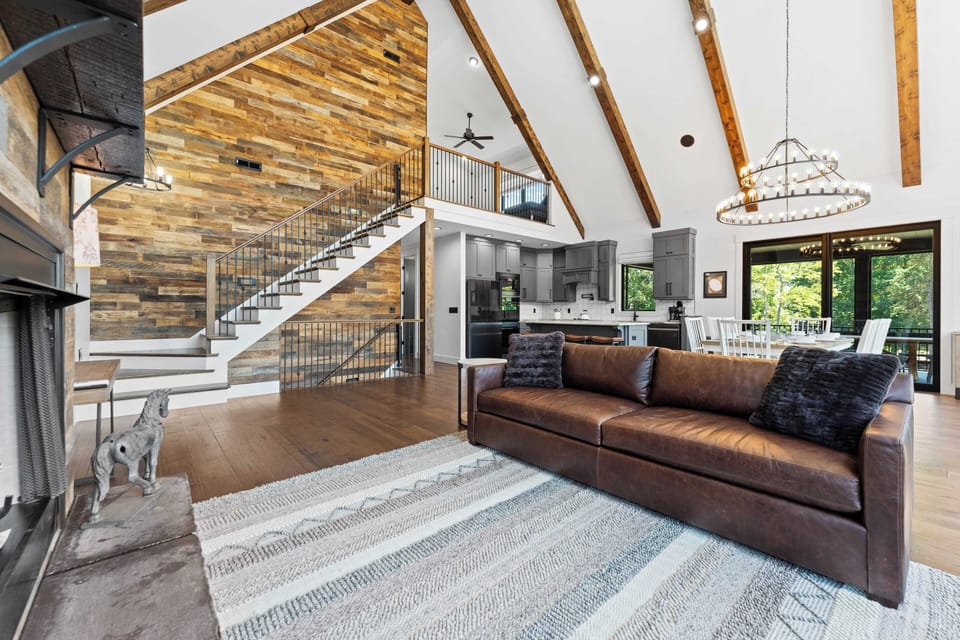 House (Multiple Bedrooms) | Interior