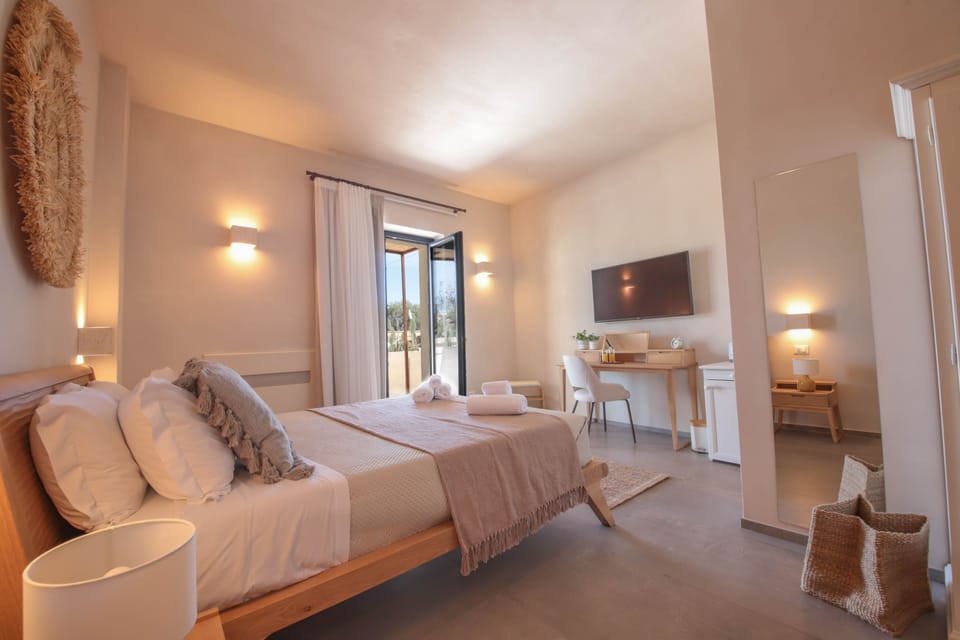 Junior Room, 1 Double Bed with Sofa bed, Balcony, Garden View | Premium bedding, down comforters, minibar, in-room safe