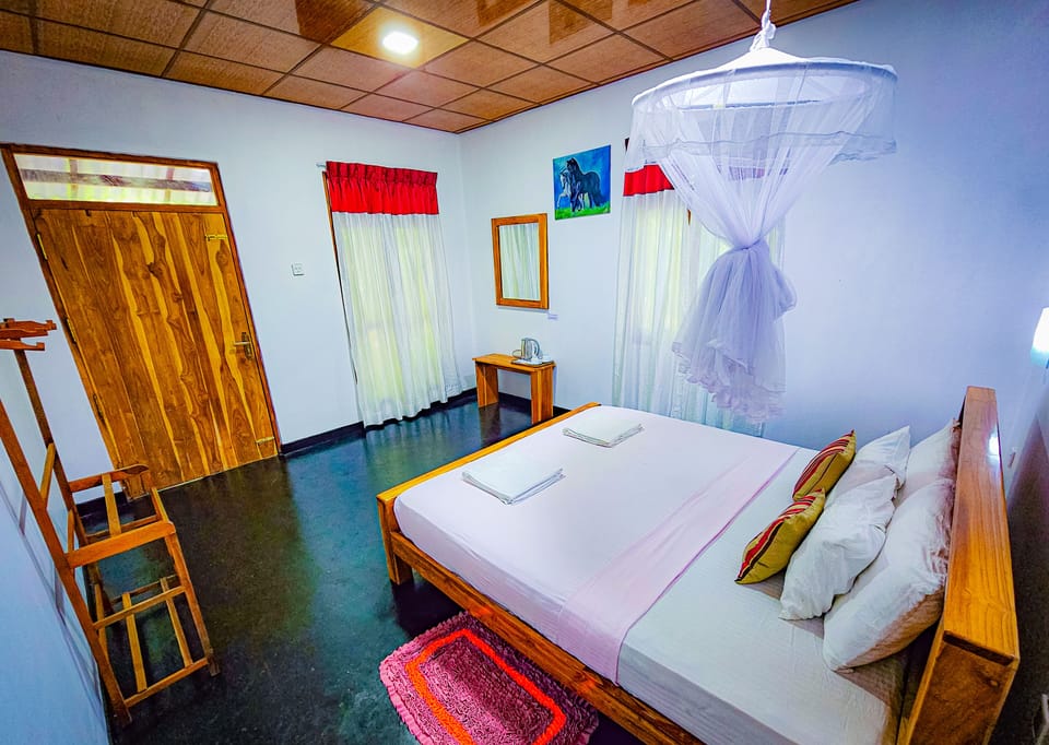 1 bedroom, desk, free WiFi