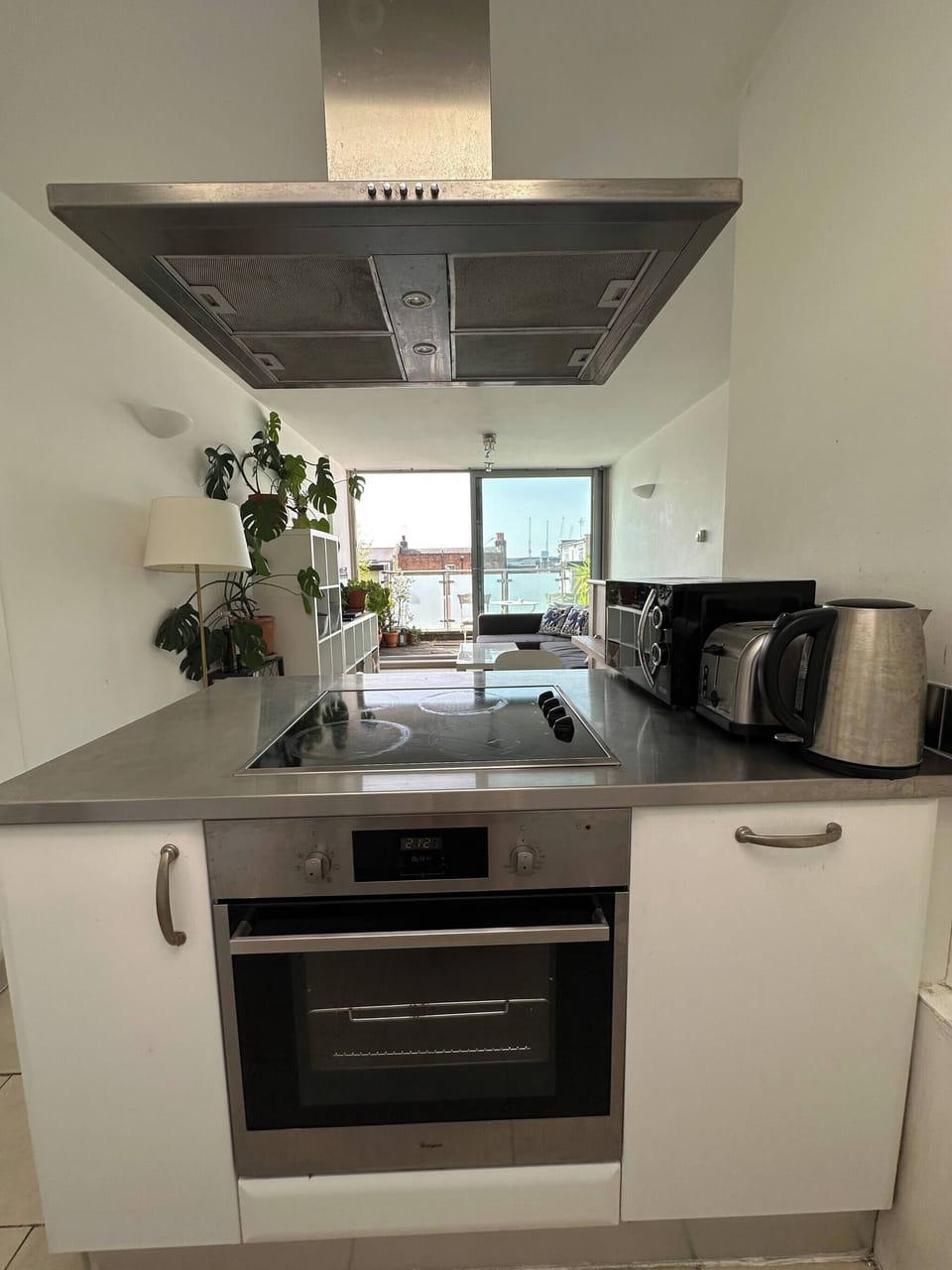 Apartment, 1 Bedroom, Balcony | Interior