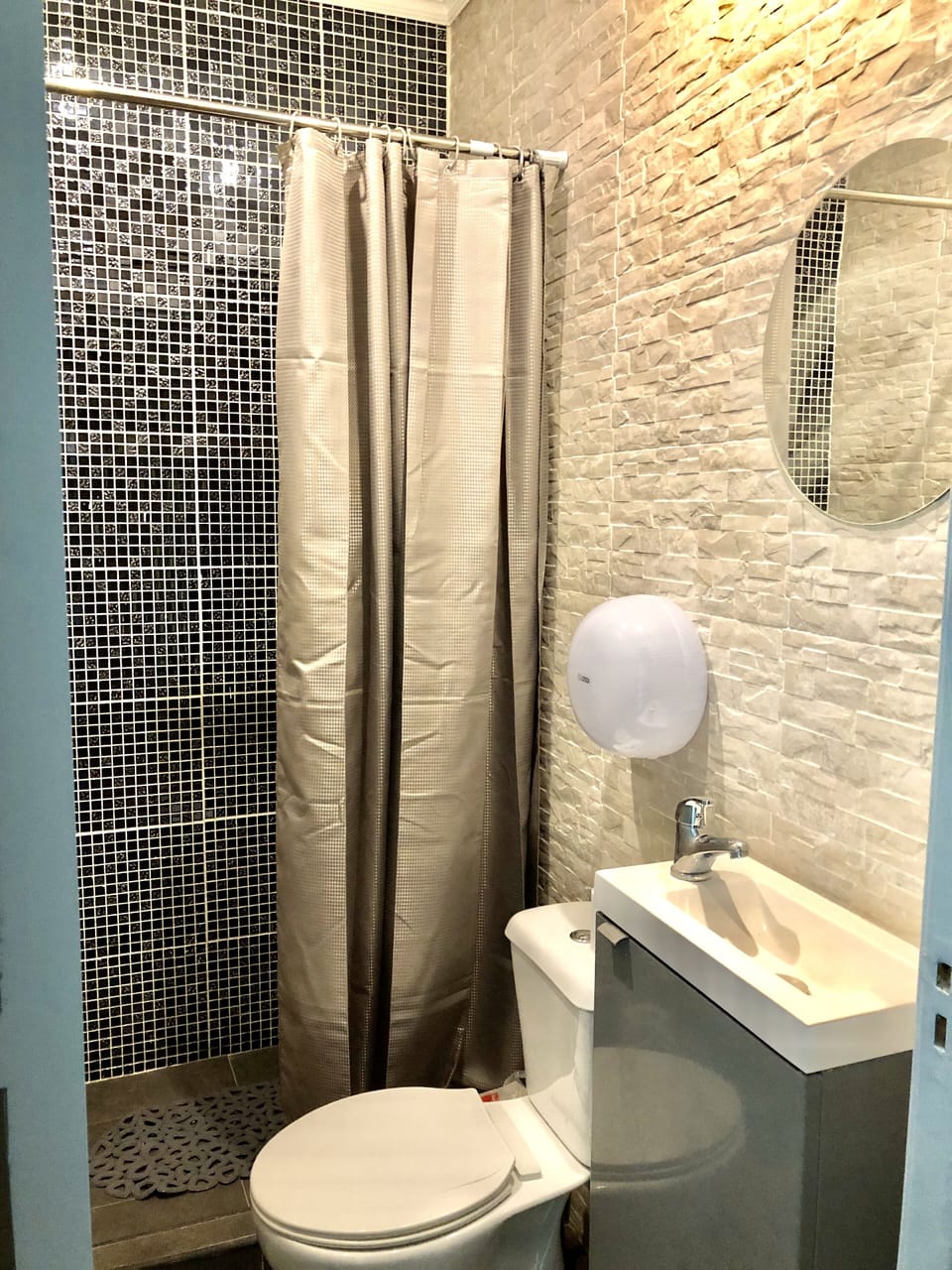 Fonte da Telha Cliff House Bed and Breakfast in Costa da Caparica