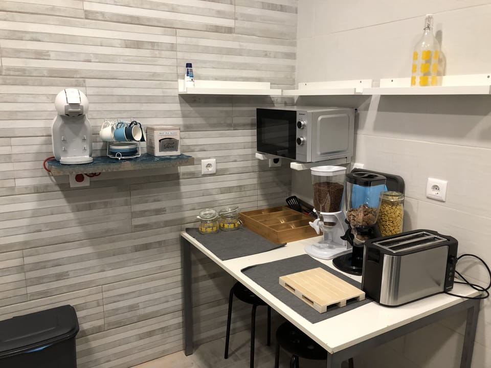 Shared fridge, microwave, dishwasher, toaster