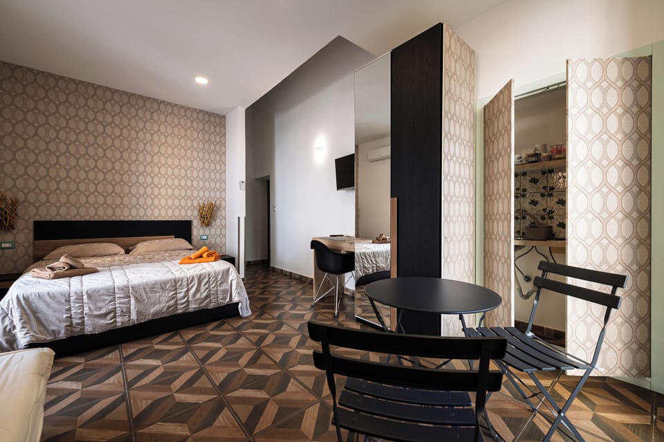 Deluxe Double or Twin Room, Balcony | In-room safe, individually decorated, desk, blackout drapes