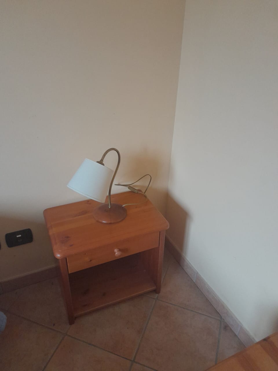 Classic Room, Balcony, Hill View | Desk