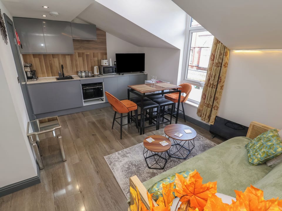 Cottage | Living area