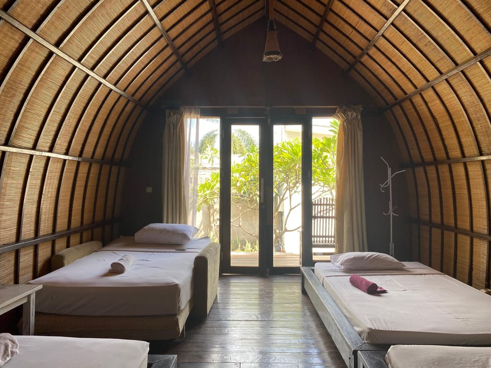 Traditional Bungalow | Living area