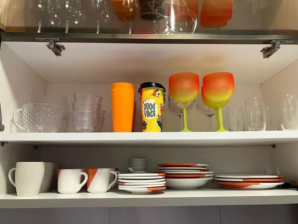 Apartment | Private kitchen | Cookware/dishes/utensils, dining tables