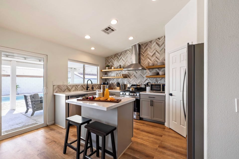 House (4 Bedrooms) | Interior