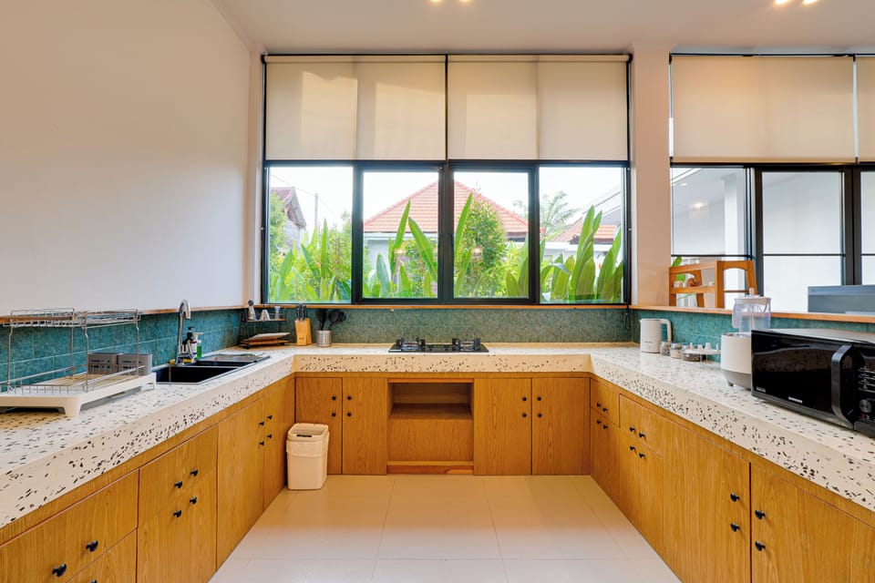 Standard Villa | Private kitchen | Microwave, stovetop, electric kettle, griddle