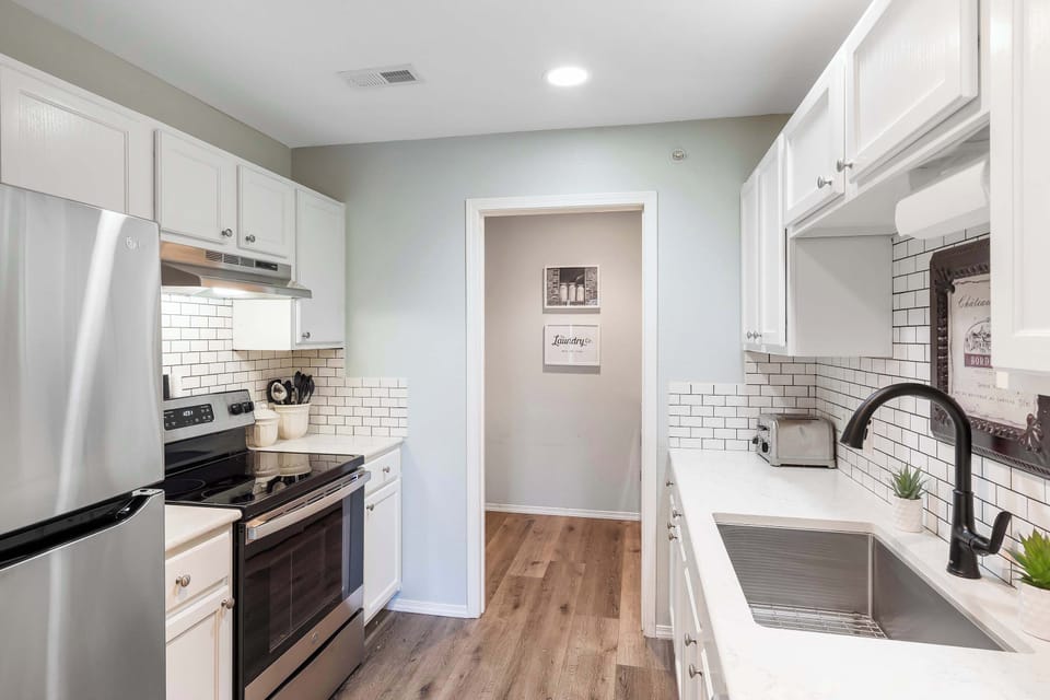 Condo, Multiple Beds, Patio, Garden View (Epic Branson Skyline Sunsets) | Private kitchen | Coffee/tea maker