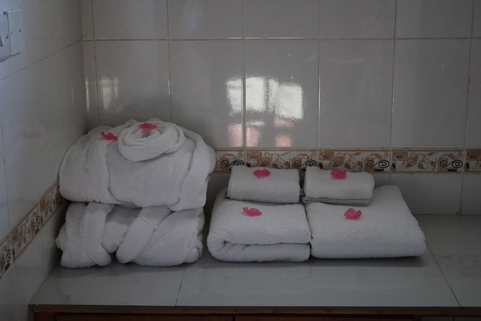 Free toiletries, bathrobes, slippers