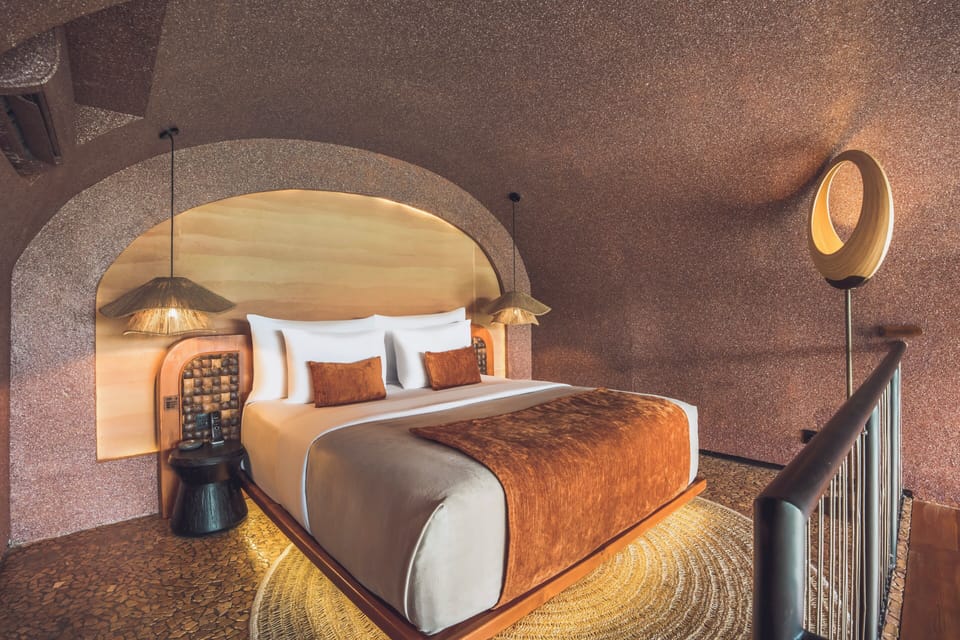  Grand One Bedroom Villa with Private Pool & Bathtub | Hypo-allergenic bedding, minibar, in-room safe, desk