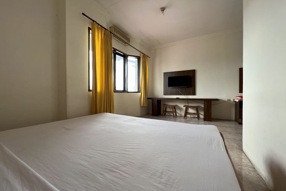 Standard Double Room | WiFi (free), bed sheets