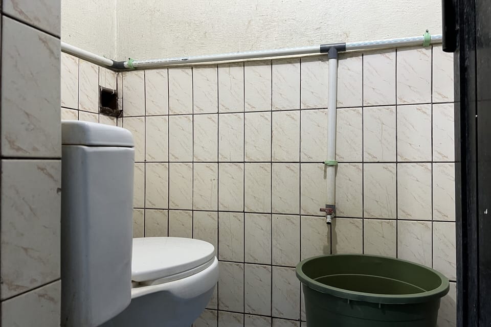 Standard Double Room | Bathroom | Shower, towels, soap