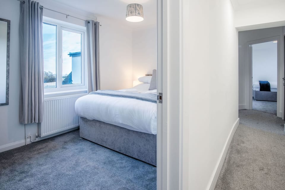 3 bedrooms, free WiFi, bed sheets